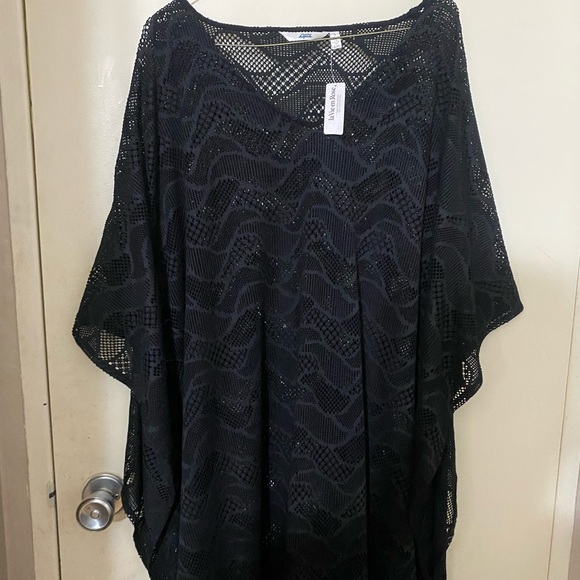 La vie en Rose swim suit cover up - Picture 1 of 5